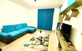 Blue Plaza Studio